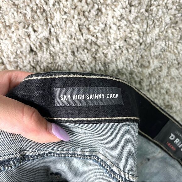 Torrid Jeans Womens 18 Premium Stretch Sky High Distressed Denim Skinny Crop NWT - Picture 5 of 13